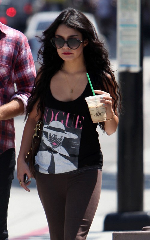 vanessa hudgens casual outfits. Decked out in a casual outfit